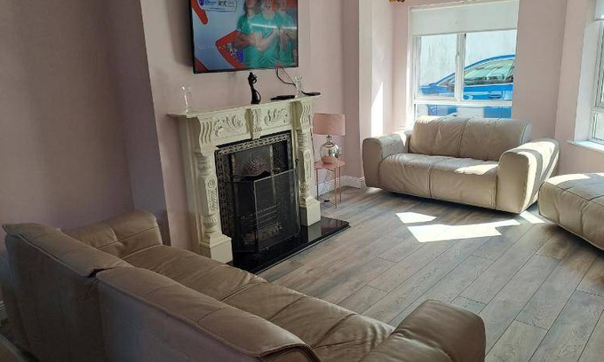 Wicklow House | 110 m² House ∙ 4 bedrooms ∙ 8 guests