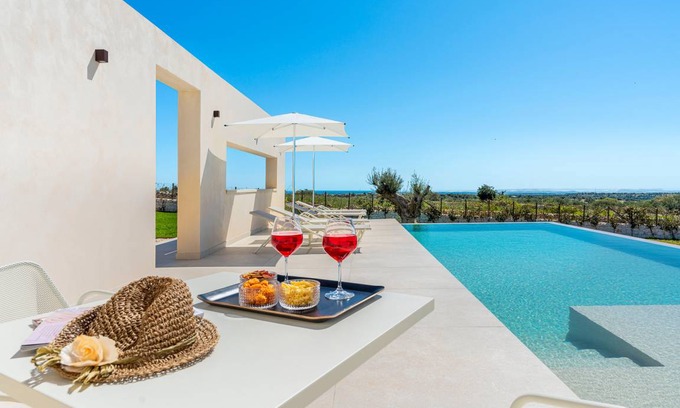 Rosolini Villa | 110 m² Villa ∙ 2 bedrooms ∙ 4 guests