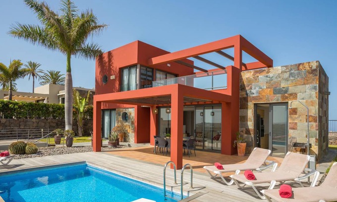 Salobre Villa | 110 m² Villa ∙ 2 bedrooms ∙ 4 guests