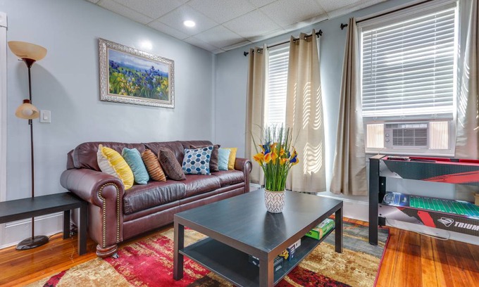 Stoughton Apartment | 111 m² Apartment ∙ 1 bedroom ∙ 4 guests