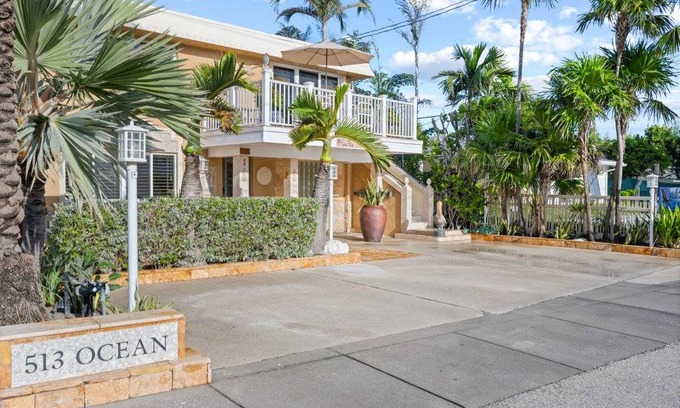 Deerfield Beach Villa | 111 m² Villa ∙ 2 bedrooms ∙ 4 guests