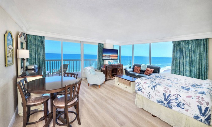 Ortona Park Condo | 1110 -Oceanfront- Private Balcony - Pools Closed