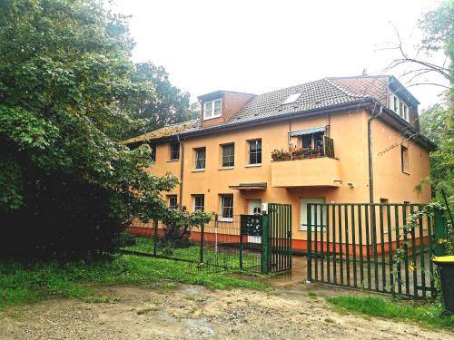 Biesenthal Apartment | 112 m² Apartment ∙ 3 bedrooms ∙ 8 guests