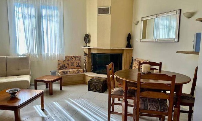 Iliokastron Apartment | 113 m² Apartment ∙ 2 bedrooms ∙ 6 guests