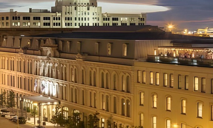 Galveston Hotel | 113 m² Hotel ∙ 127 guests
