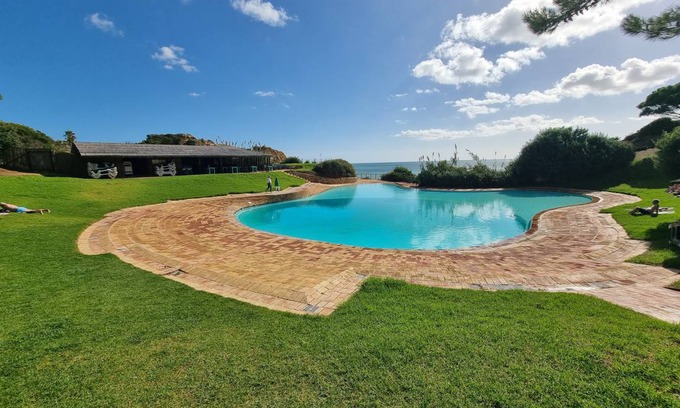 Prainha Apartment | 114 m² Apartment ∙ 3 bedrooms ∙ 5 guests