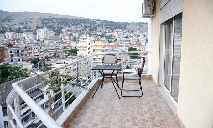 Qender Apartment | 115 m² Apartment ∙ 2 bedrooms ∙ 6 guests