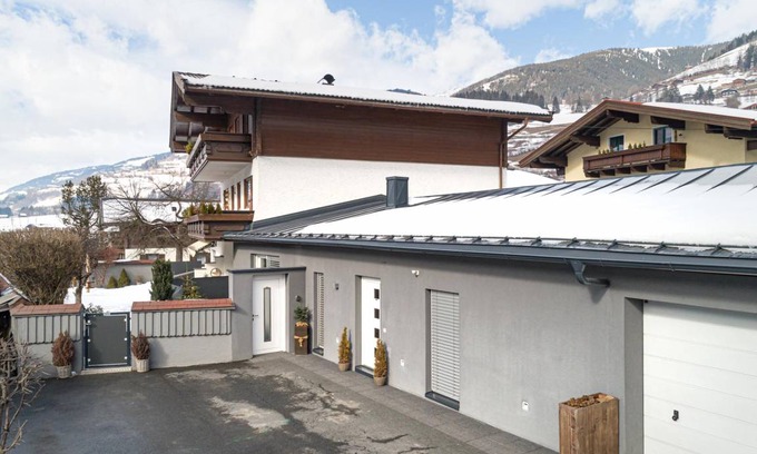 Niedernsill Apartment | 116 m² Apartment ∙ 2 bedrooms ∙ 6 guests