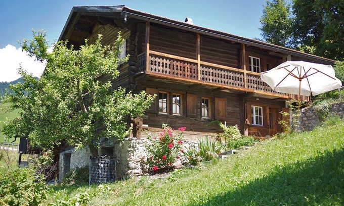 Luzein House | 116 m² House ∙ 4 bedrooms ∙ 7 guests