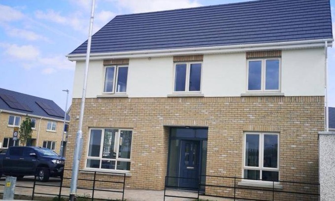 Swords House | 117 m² House ∙ 3 bedrooms ∙ 6 guests