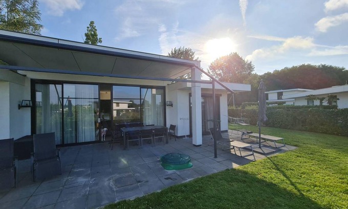 Zeewolde House | 119 m² House ∙ 4 bedrooms ∙ 8 guests