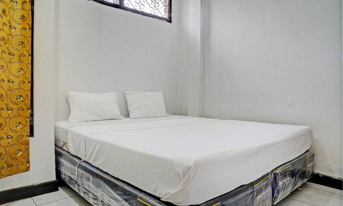 Sukabumi Hotel | 12 m² Hotel ∙ 2 guests