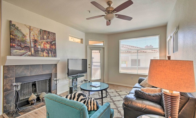 Central Scottsdale Condo | 12 Mi to Old Town: Condo w/Pool & Balcony!