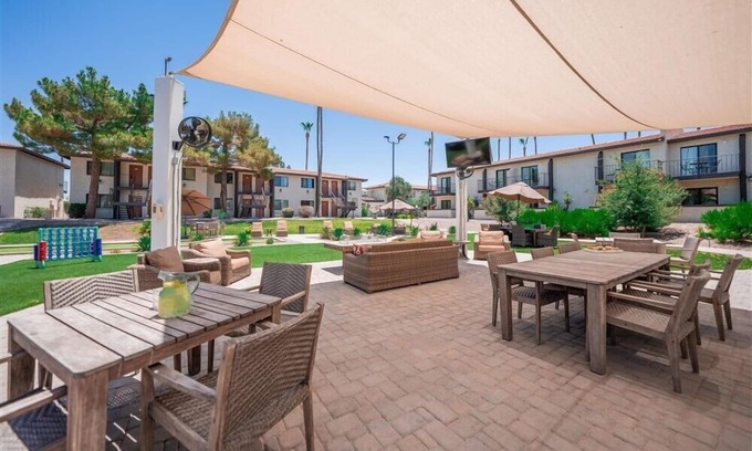 South Scottsdale Apartment | 120 Living in Ultimate Comfort | Pool, Lounge & Full Kitchen Suite!