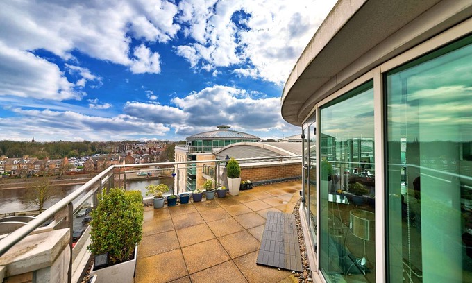 York Apartment | 120 m² Apartment ∙ 2 bedrooms ∙ 4 guests