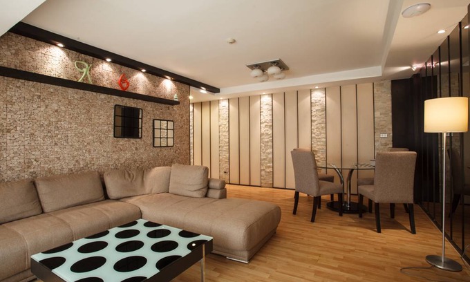 Khlong Toei Nuea Apartment | 120 m² Apartment ∙ 2 bedrooms ∙ 6 guests