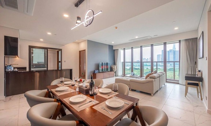 Thu Thiem Apartment | 120 m² Apartment ∙ 3 bedrooms ∙ 7 guests