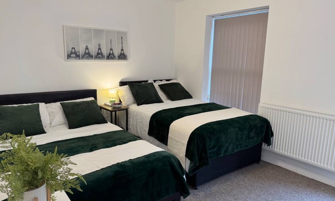 Farringdon Apartment | 120 m² Apartment ∙ 3 bedrooms ∙ 10 guests