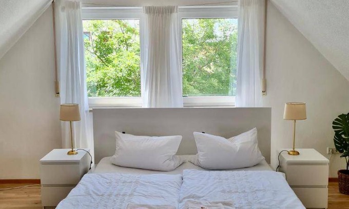 Bad Windsheim Bed & Breakfast | 120 m² Bed and breakfast ∙ 2 bedrooms ∙ 4 guests