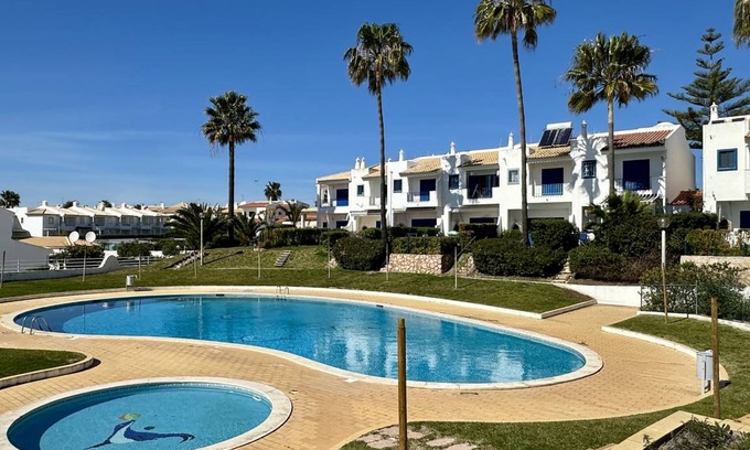 Areias de Sao Joao Cottage | 120 m² Cabin ∙ 3 bedrooms ∙ 6 guests