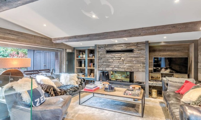 Megeve Ski Chalet | 120 m² Chalet ∙ 3 bedrooms ∙ 6 guests