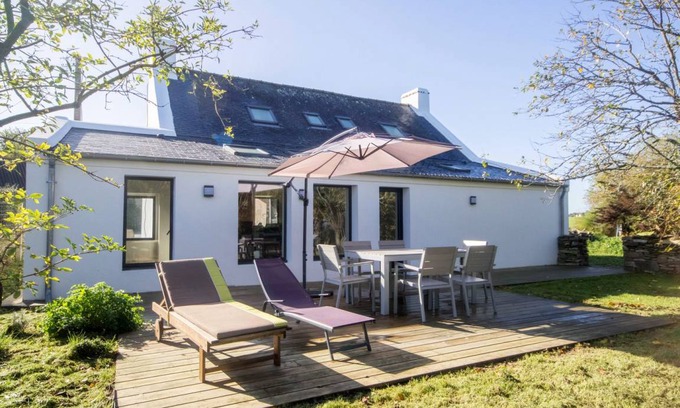 Le Palais House | 120 m² Gîte ∙ 3 bedrooms ∙ 6 guests