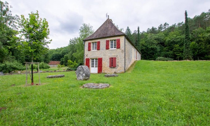 Paunat House | 120 m² Gîte ∙ 3 bedrooms ∙ 6 guests