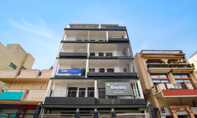 Anand Vihar Hotel | 120 m² Hotel ∙ 6 guests