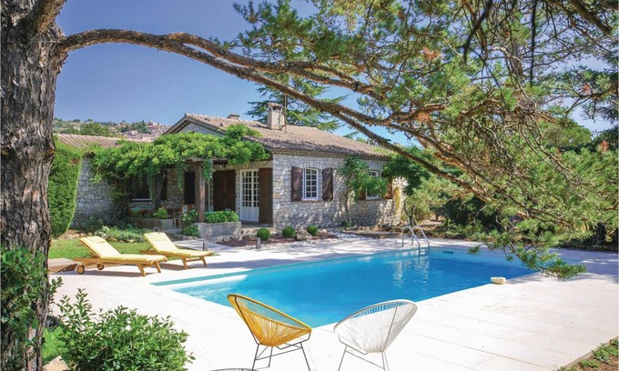 Fayence House | 120 m² House ∙ 2 bedrooms ∙ 5 guests
