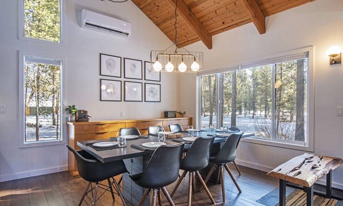 Three Rivers House | 120 m² House ∙ 2 bedrooms ∙ 6 guests