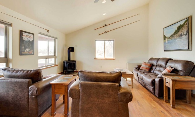 Silver Star House | 120 m² House ∙ 2 bedrooms ∙ 6 guests