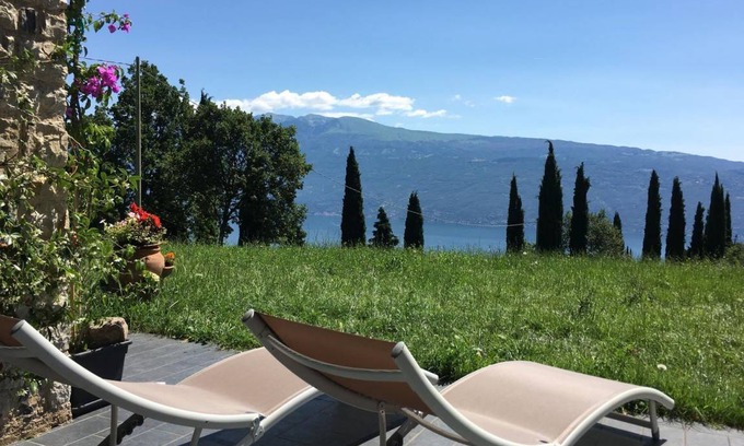 Gargnano House | 120 m² House ∙ 3 bedrooms ∙ 7 guests