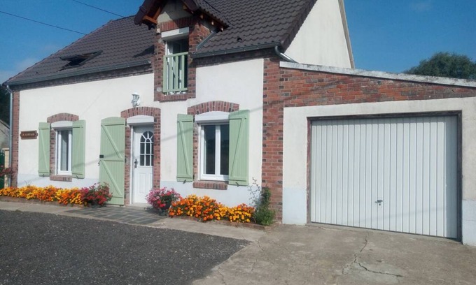 Bleneau House | 120 m² House ∙ 3 bedrooms ∙ 6 guests