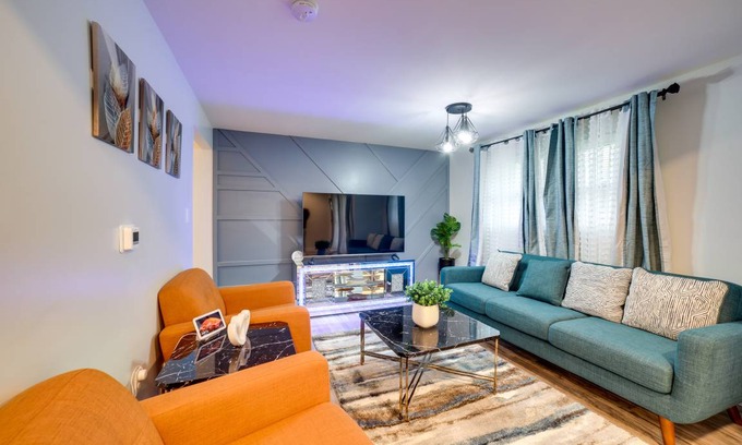 Monroeville House | 120 m² House ∙ 3 bedrooms ∙ 6 guests