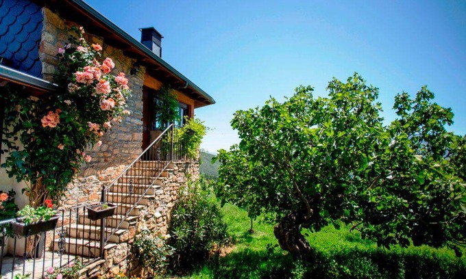 Carucedo House | 120 m² House ∙ 4 bedrooms ∙ 10 guests
