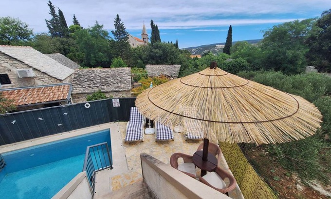 Dol House | 120 m² House ∙ 4 bedrooms ∙ 12 guests