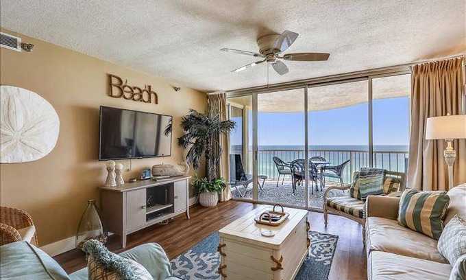Miramar Beach House | 120 m² House ∙ 2 bedrooms ∙ 6 guests