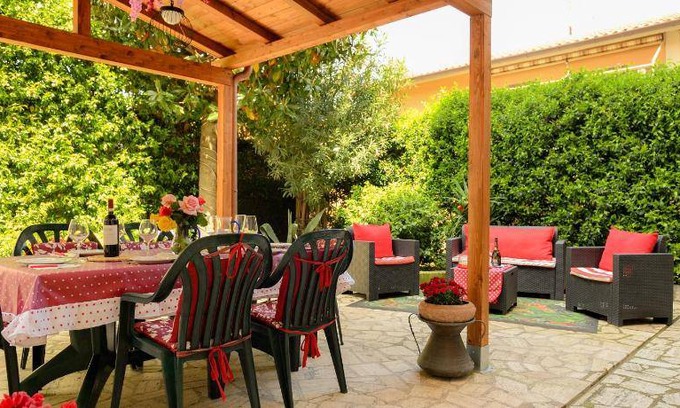 Monte Porzio Catone Apartment | 120 m² Apartment ∙ 3 bedrooms ∙ 6 guests