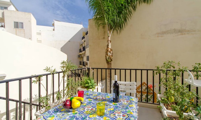 Swieqi Resort | 120 m² Private room ∙ 1 bedroom ∙ 1 guest