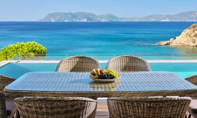 Vasilikos Villa | 120 m² Villa ∙ 3 bedrooms ∙ 6 guests