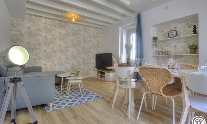 Amberieu-en-Bugey House | 121 m² Gîte ∙ 3 bedrooms ∙ 6 guests