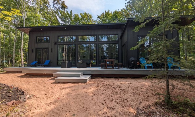 Ontonagon House | 121 m² House ∙ 2 bedrooms ∙ 1 guest