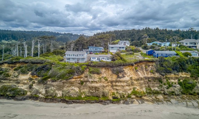 Seal Rock House | 121 m² House ∙ 2 bedrooms ∙ 6 guests