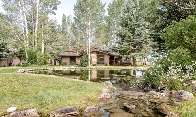 Jackson Hole House | 121 m² House ∙ 2 bedrooms ∙ 4 guests