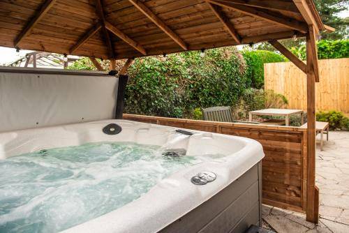 Crich House | 121 m² House ∙ 4 bedrooms ∙ 8 guests