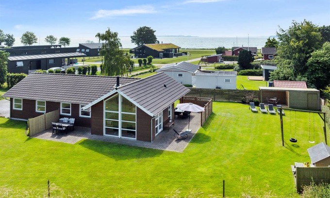 Diernæs House | 122 m² House ∙ 4 bedrooms ∙ 8 guests