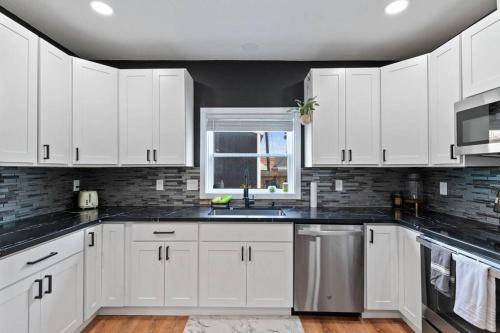 West Central House | 123 m² House ∙ 1 bedroom ∙ 6 guests