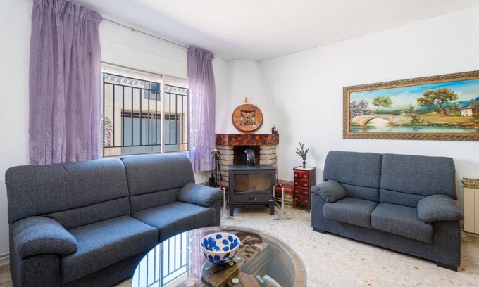 Camporrobles House | 123 m² House ∙ 4 bedrooms ∙ 8 guests