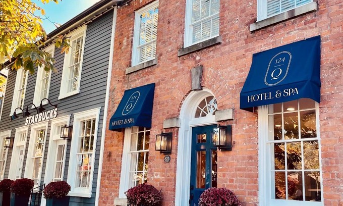 Old Town Historic District Resort | 124 on Queen Hotel & Spa