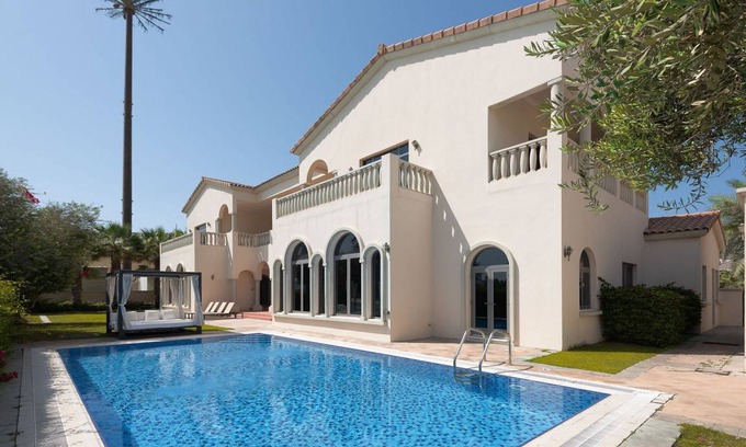 Palm Jebel Ali Villa | 1240 m² Villa ∙ 7 bedrooms ∙ 12 guests